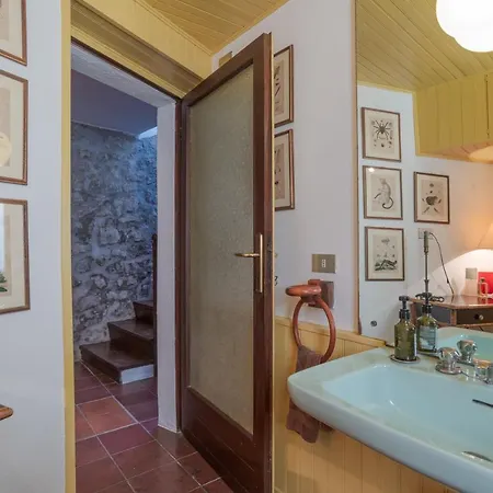 Villa Lake View With Terrace *